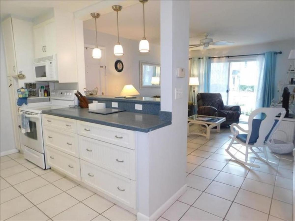 H5 Close To The Front Pool And Clubhouse Downstairs By Lake St. Simons Island Zewnętrze zdjęcie